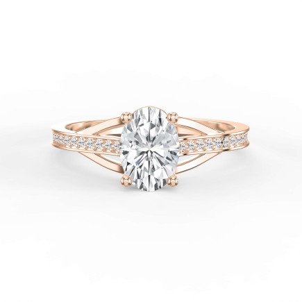 4-Prong Crossover Diamond Ring Elegance in Motion – A Twist on Timeless