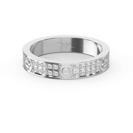 Elegant Gold Band with Round Cut Diamonds – Lab-Grown & Natural Brilliance