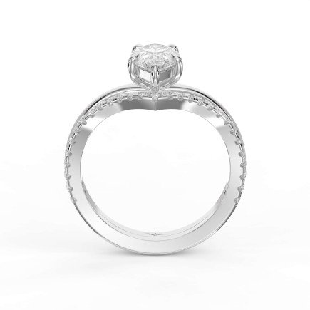 Master Stone Pear Shape Ring with Round Side Diamonds