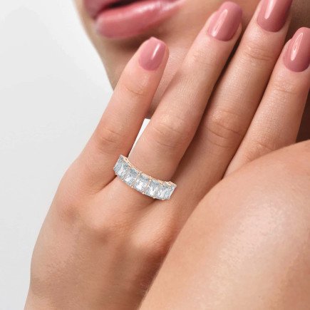 3.5 Carat Radiant Cut Lab-Grown Diamond Half Eternity Band – Understated Brilliance, Lasting Elegance