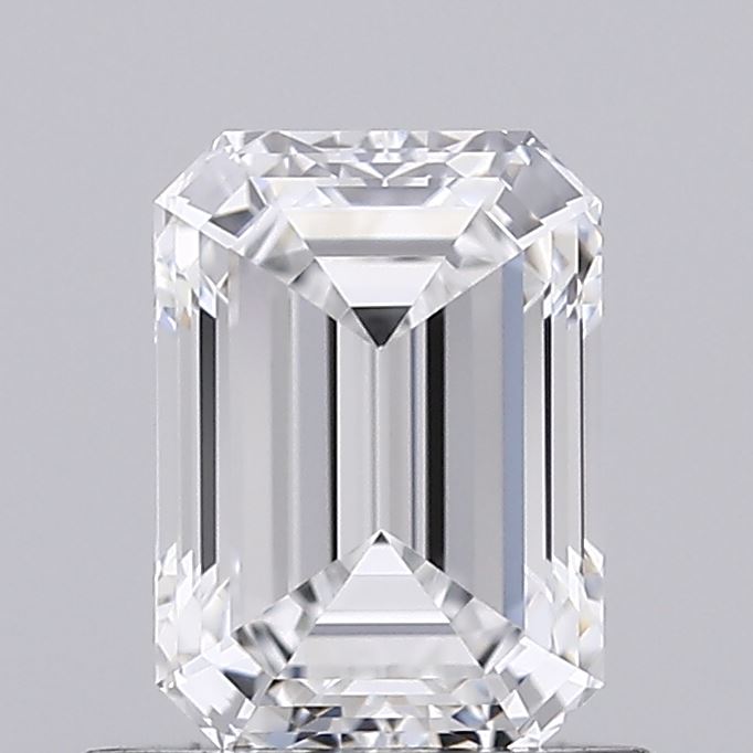 0.7 Carat Emerald Diamond