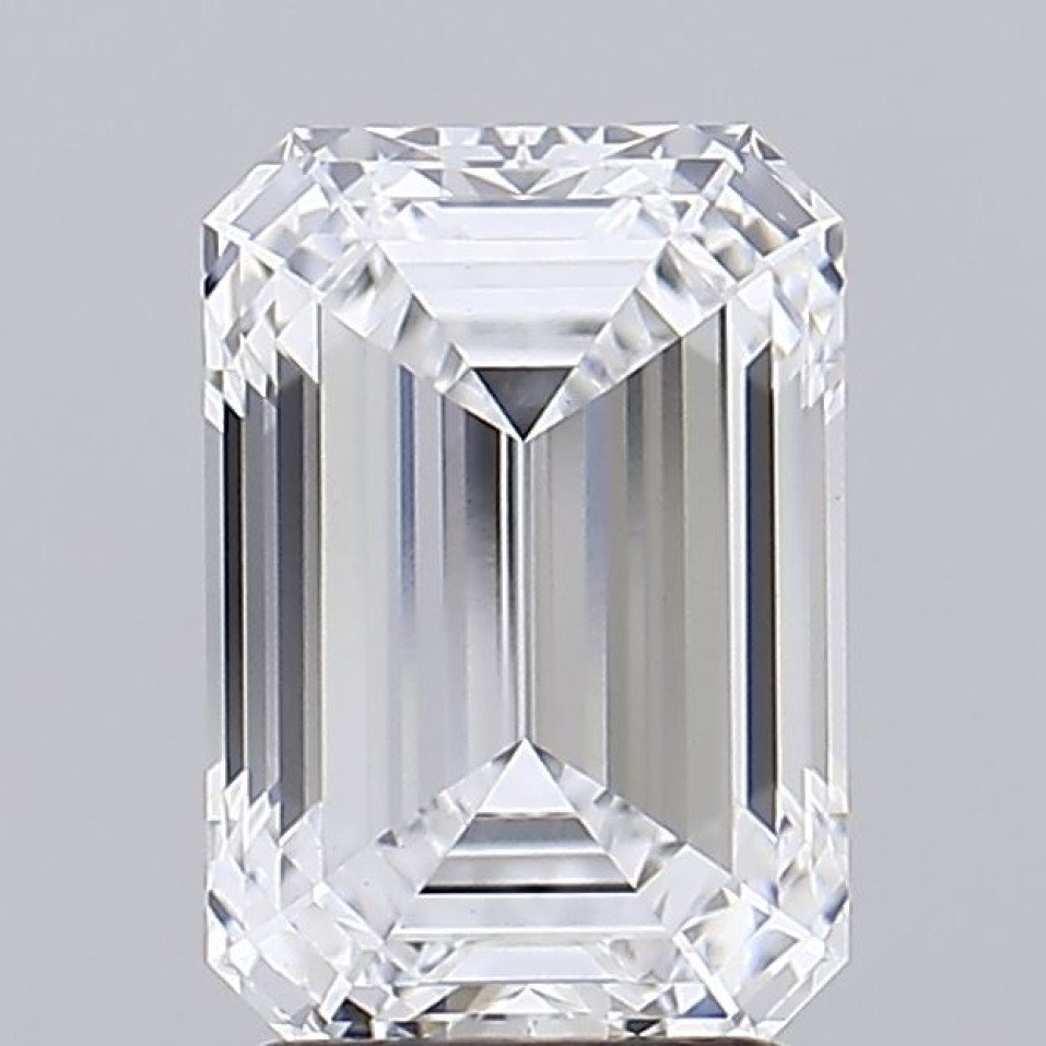 3.01 Carat Emerald Diamond