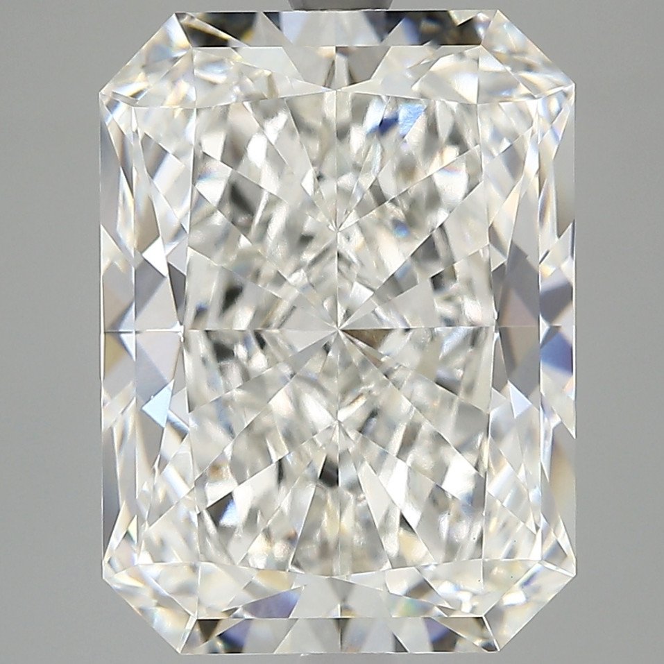 7 Carat Radiant Diamond