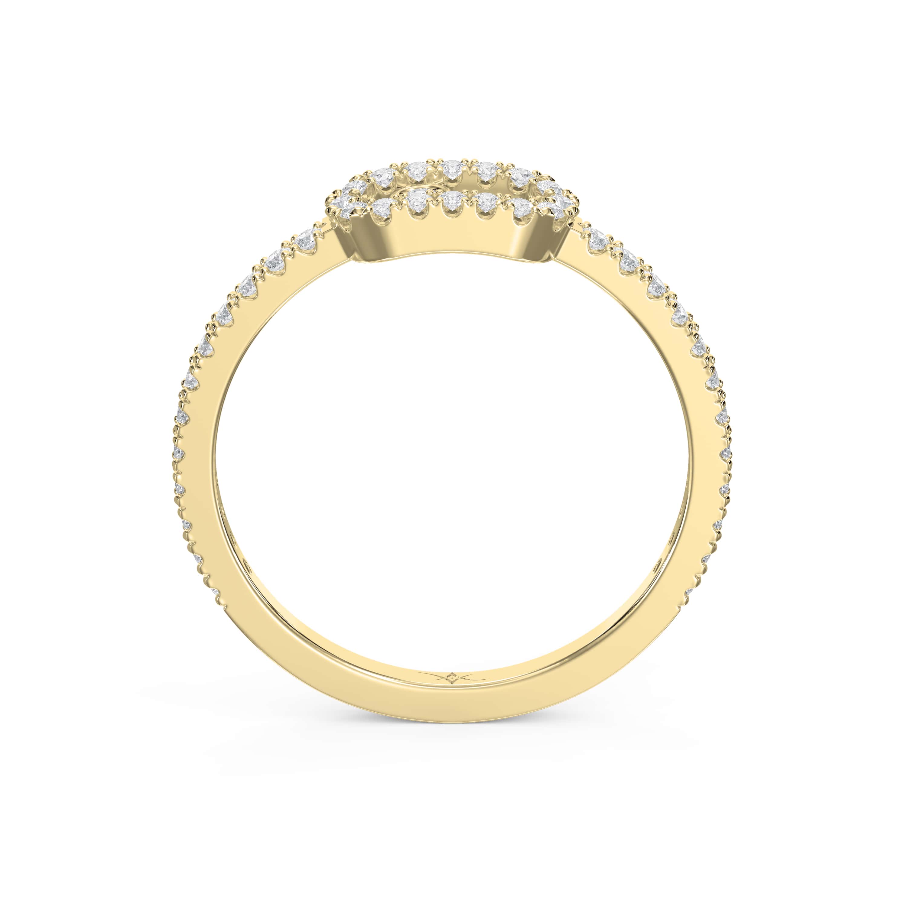 Elegant Gold Link Ring with Dancing Diamond – Lab-Grown & Natural Brilliance