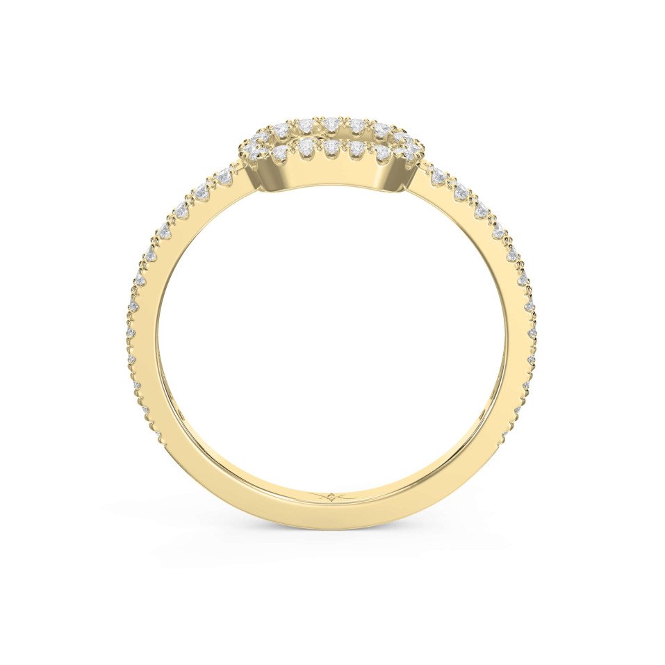 Elegant Gold Link Ring with Dancing Diamond – Lab-Grown & Natural Brilliance