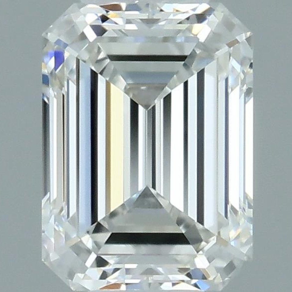 0.3 Carat Emerald Diamond