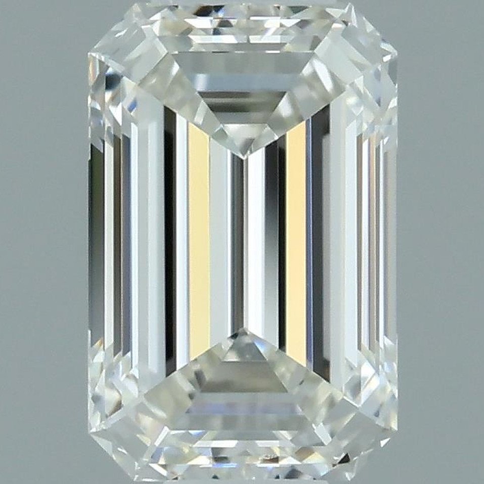 0.39 Carat Emerald Diamond