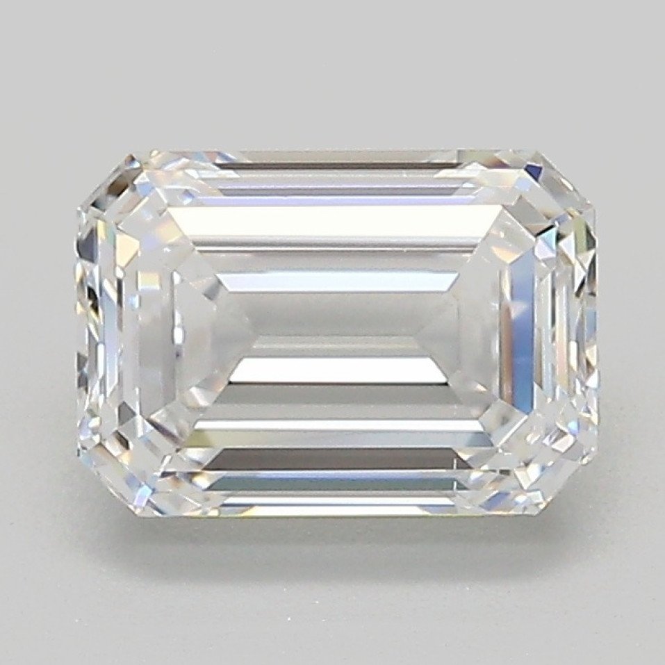 1.5 Carat Emerald Diamond