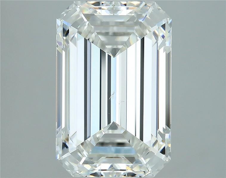 2.5 Carat Emerald Diamond