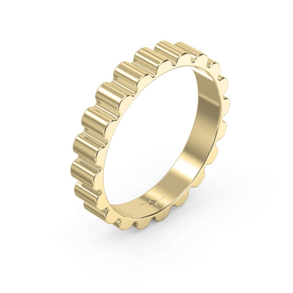Fluted Wedding Band for Him – Solid Gold for Men