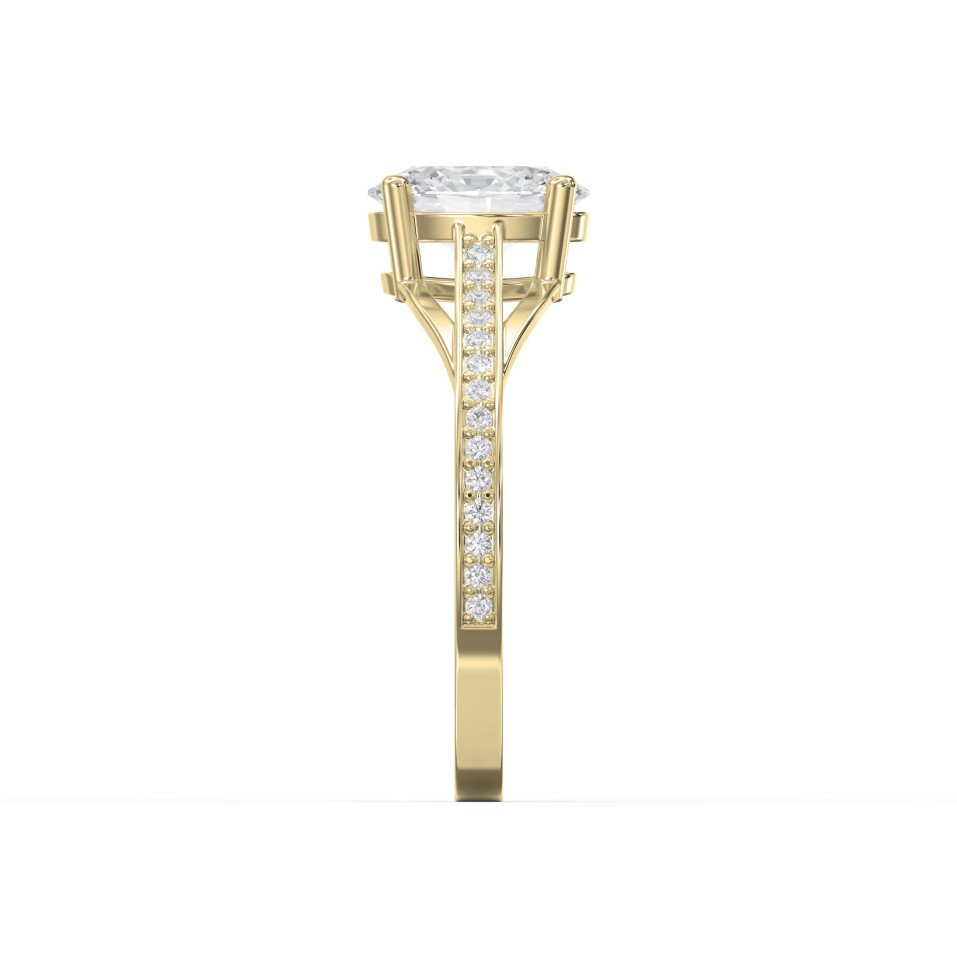 4-Prong Crossover Diamond Ring Elegance in Motion – A Twist on Timeless
