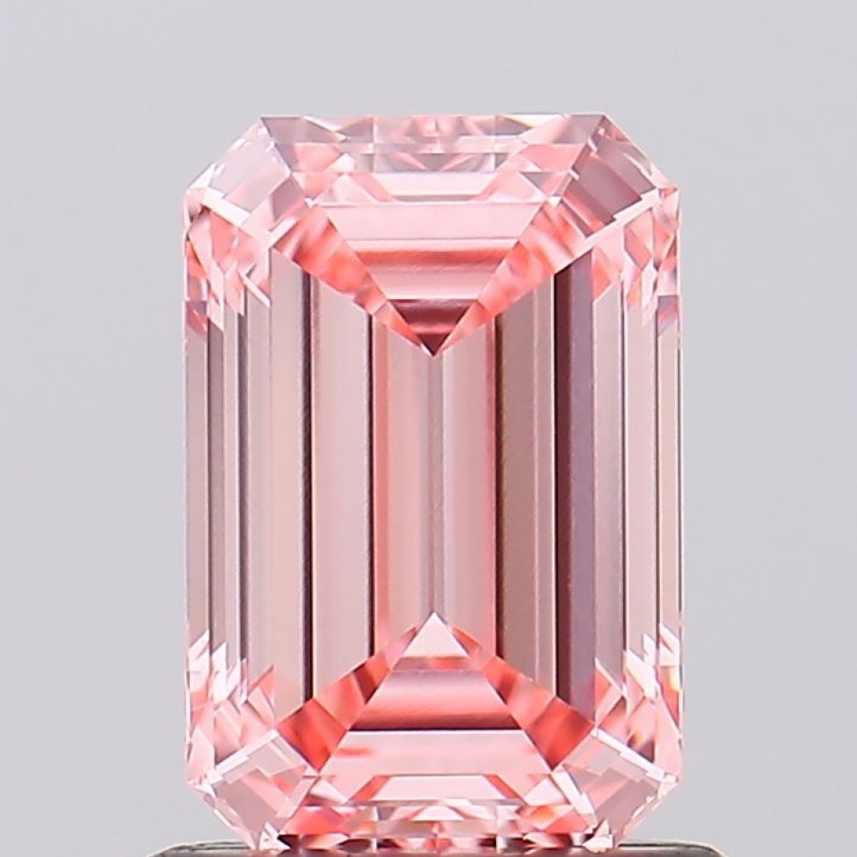 1.03 Carat Emerald Diamond