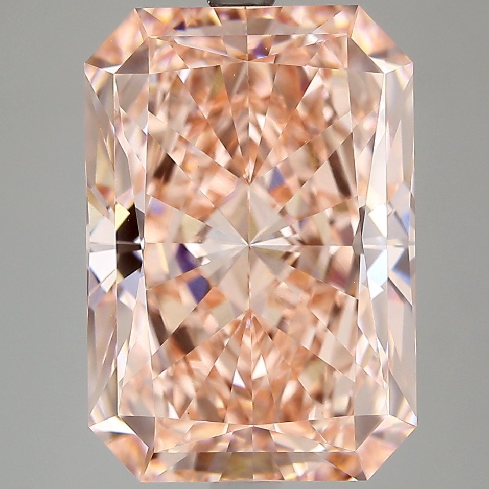 7.01 Carat Radiant Diamond