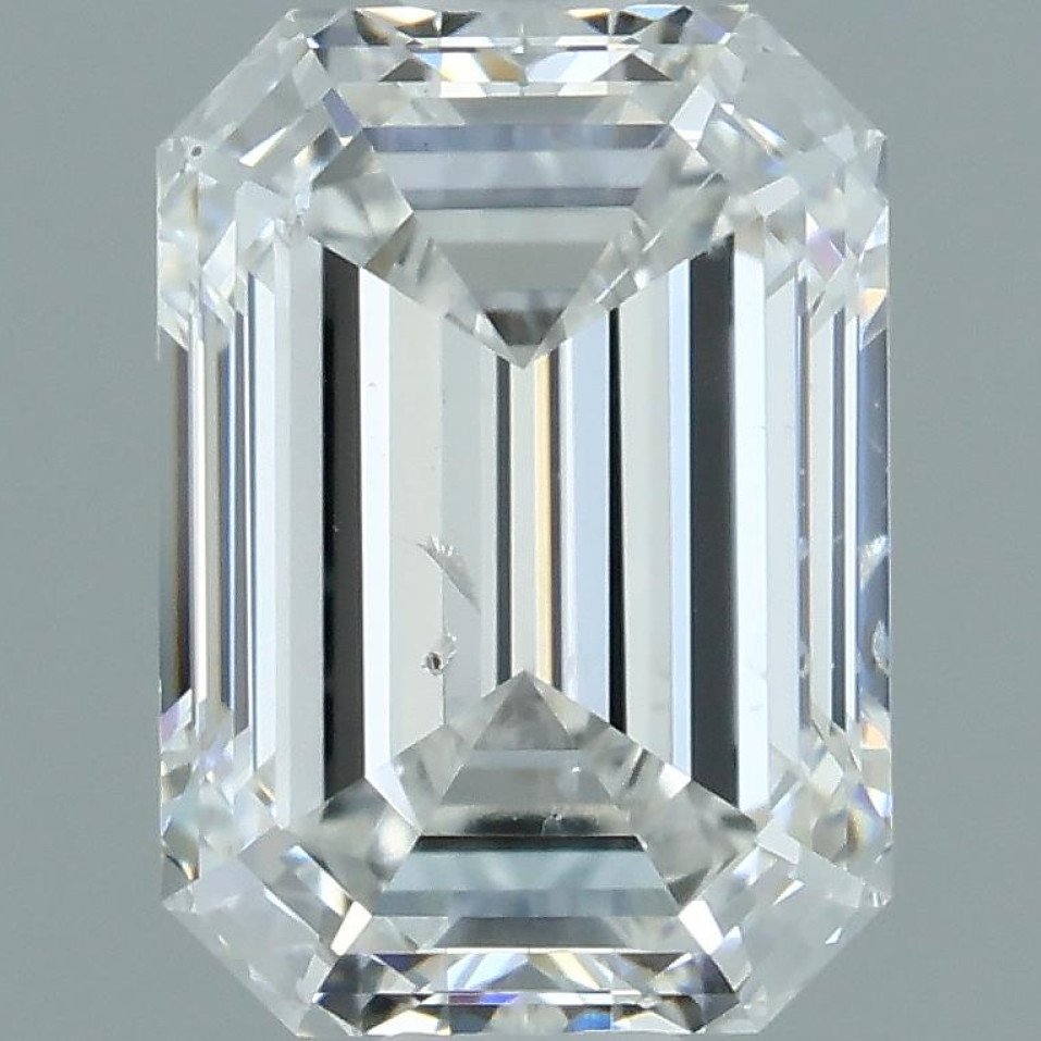 0.7 Carat Emerald Diamond