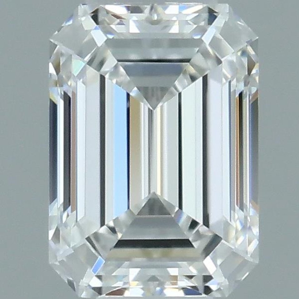 0.3 Carat Emerald Diamond