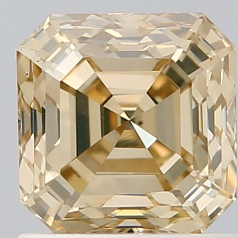 0.9 Carat Emerald Diamond