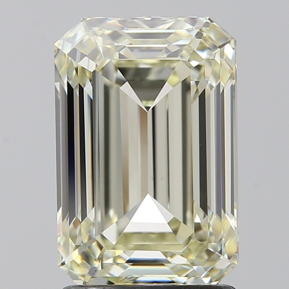 2.24 Carat Emerald Diamond